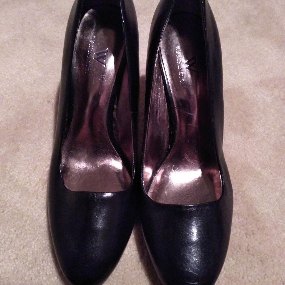 COPY - Black "Classic" Pumps. 3in Heels